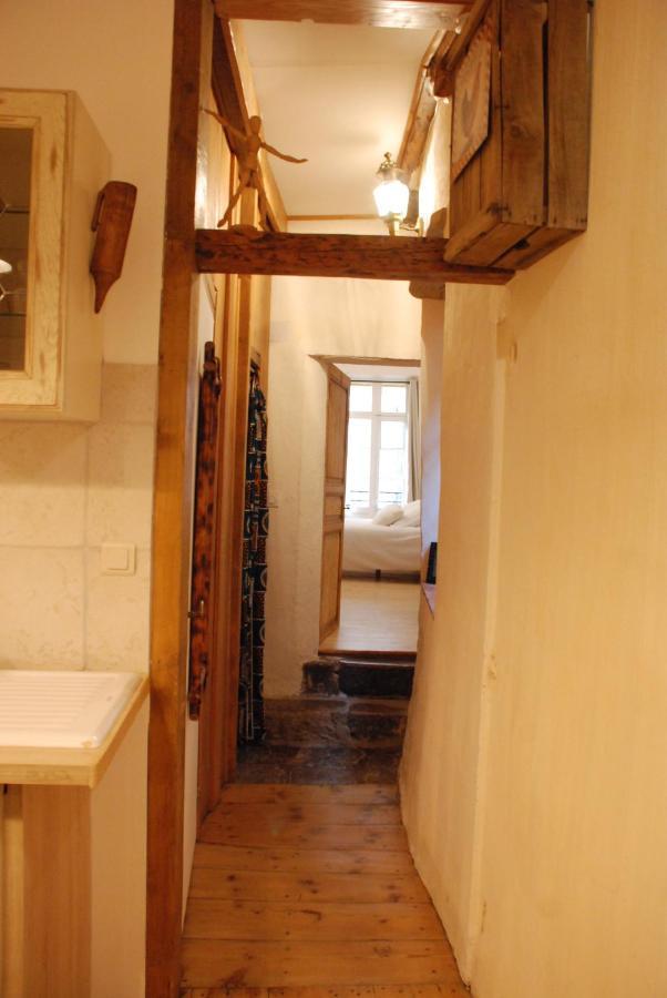 Appartement De Charme Au Coeur D Une Cite Medievale Вилфранш-дьо-Конфлон Екстериор снимка